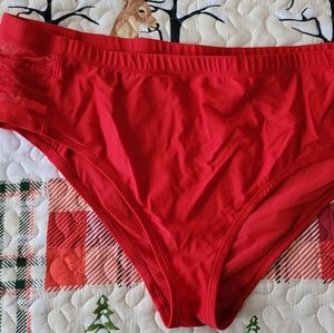 Plus size bikini bottoms